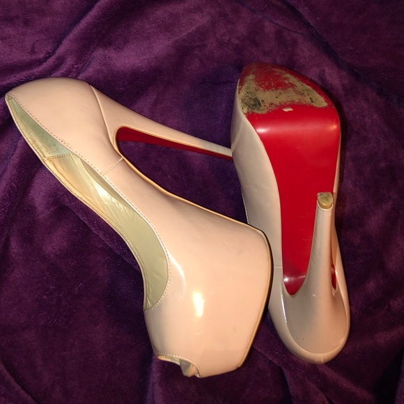 🔥 Christian Louboutin's Highness Beige Platforms - Picture 4 of 8